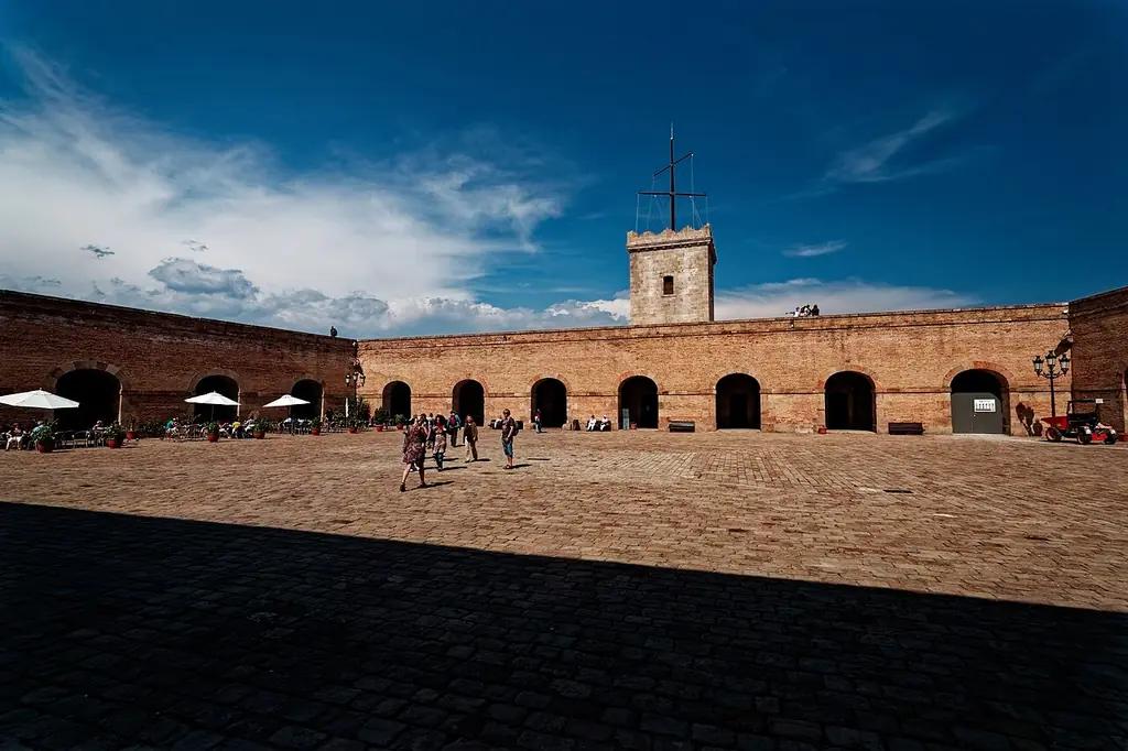 몬주익 성(Castell de Montjuïc)