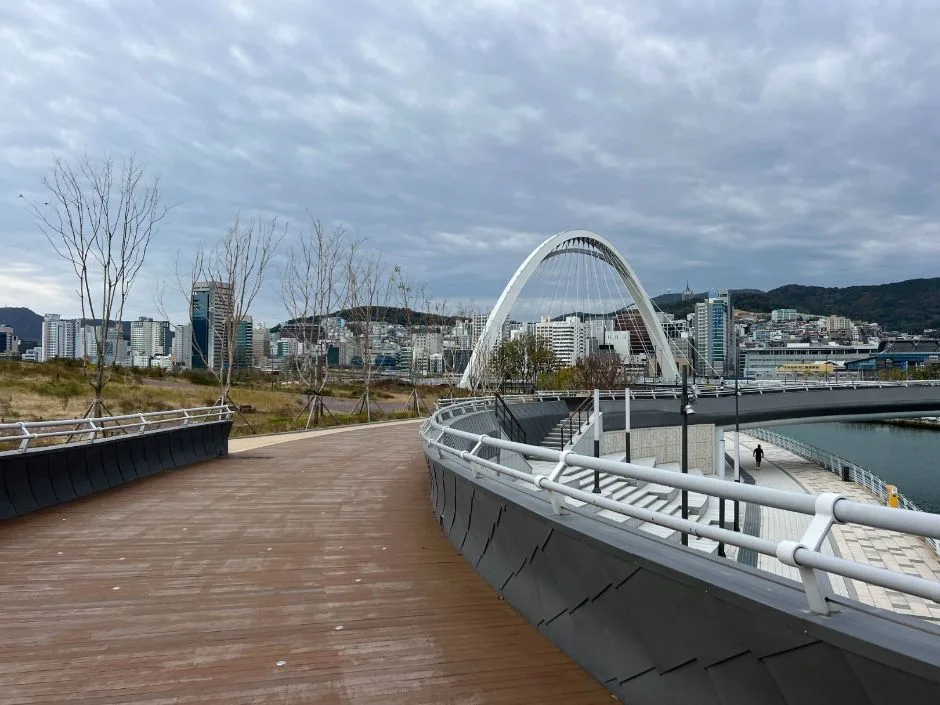 부산북항 친수공원