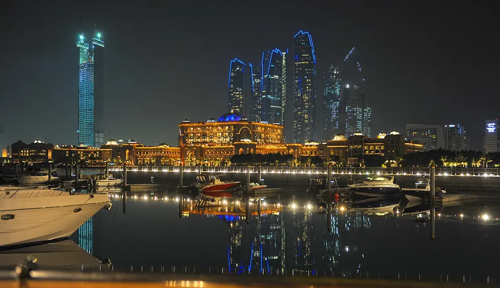 프리미엄 아부다비 종일 시티투어 두바이 출발(Oceanair Travels — Premium Abu Dhabi Full-Day City Tour)