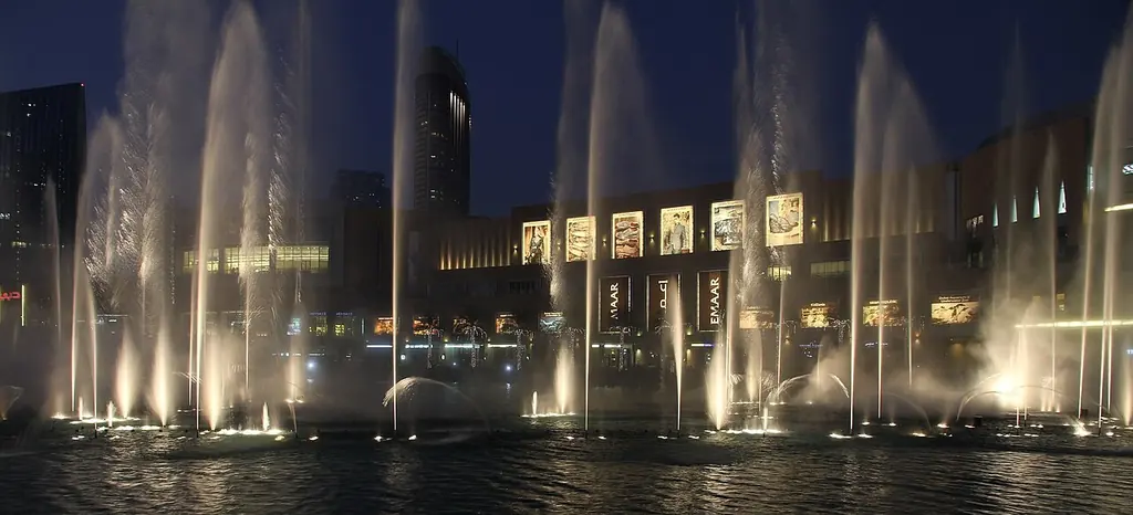 두바이 분수 보드워크(The Dubai Fountain Boardwalk)