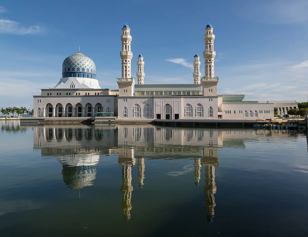코타키나발루 시티 모스크(Masjid Bandaraya Kota Kinabalu)