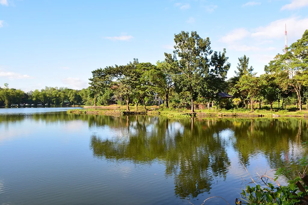 니노이 아키노 공원·야생동물센터(Ninoy Aquino Parks and Wildlife Center)