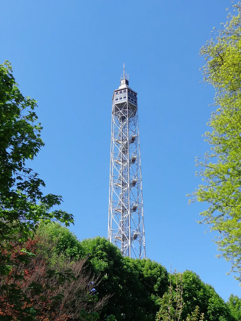 토레 브랑카 전망탑(Torre Branca)