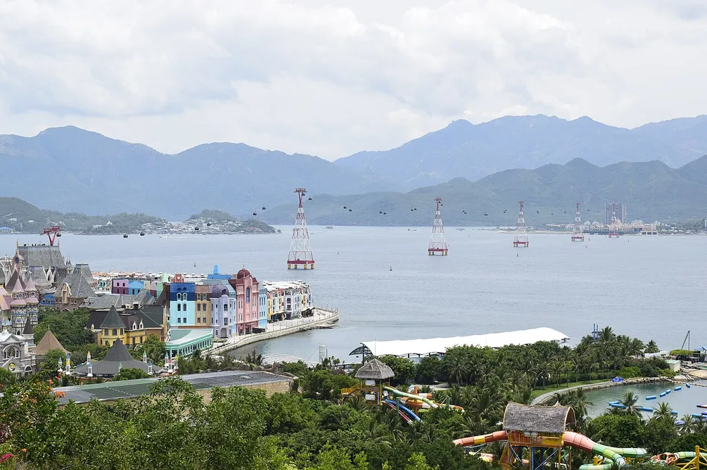 빈원더스 나트랑 1일권(VinWonders Nha Trang – Vé vào cửa tiêu chuẩn)
