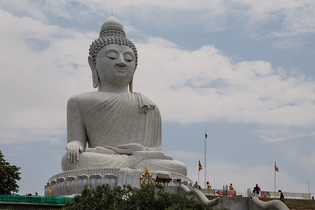 빅 부다(Phuket Big Buddha / พระพุทธมิ่งมงคลเอกนาคคีรี)