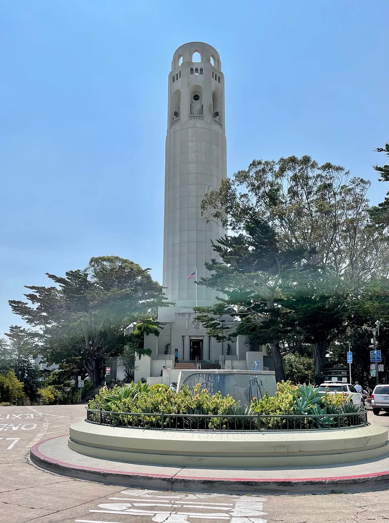 코이트 타워(Coit Tower)