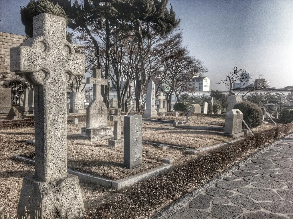 Han River History Walk: Yanghwa Naru Route