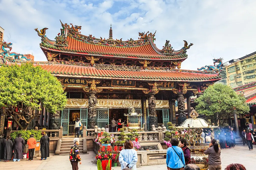 룽산사(艋舺龍山寺)