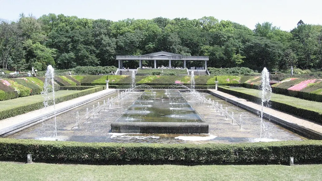 진다이 식물공원(神代植物公園)