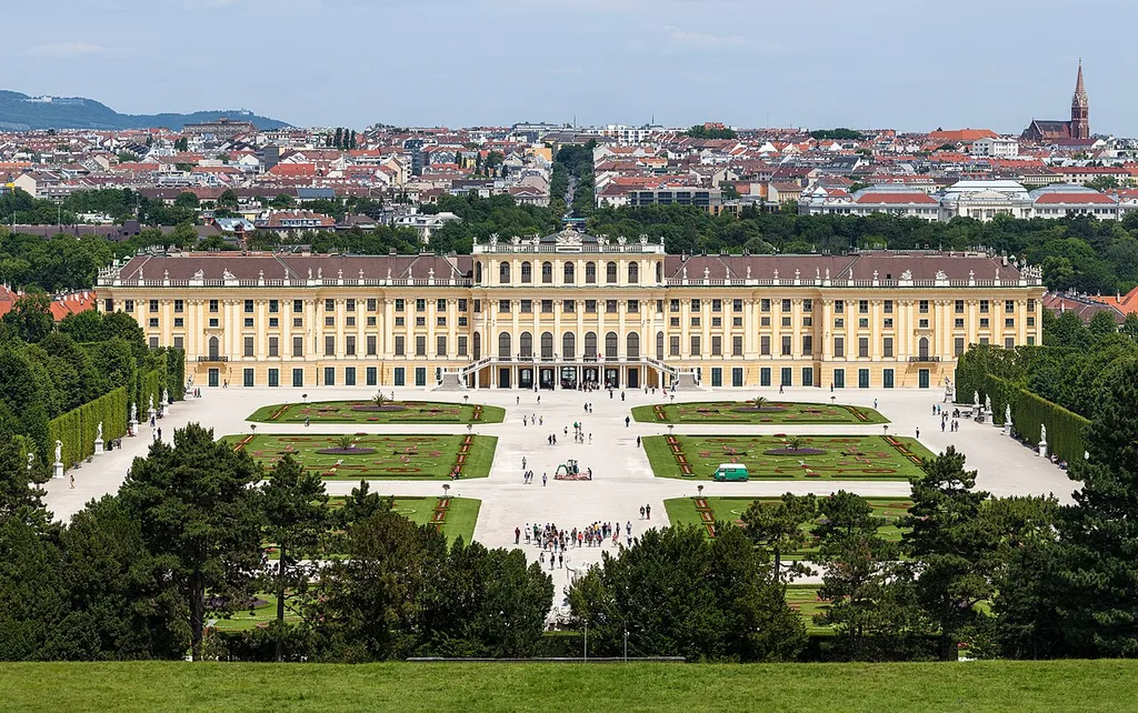 쇤브룬 궁전 팰리스 티켓(Schloss Schönbrunn – Palace Ticket)
